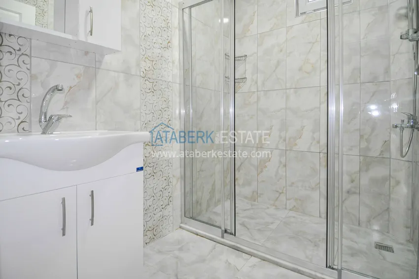 Приобрести Квартира в центре Алании четырехкомнатная после ремонта в турецком доме  15 