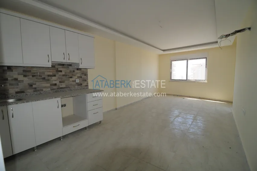 Приобрести Квартира в Махмутларе трехкомнатная с отдельной кухней 3 