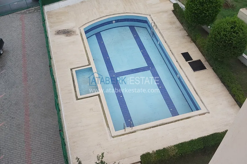 Приобрести Квартира с мебелью в жилом комплексе в Махмутларе 18 