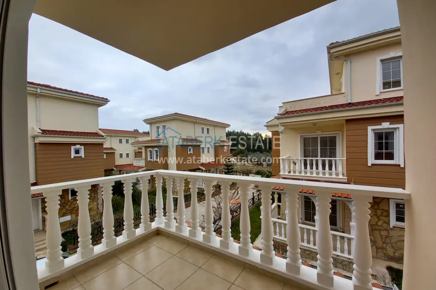 Приобрести Вилла в Авсалларе трехэтажный таунхаус на два хозяина с частным садиком  15 