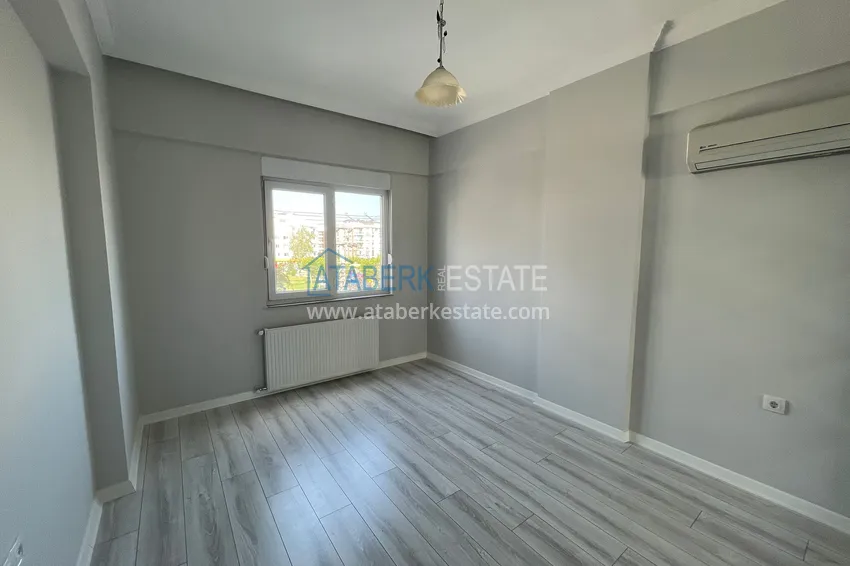 Приобрести Квартира в Анталии, район Коньяалты трехкомнатная с газификацией от собственника 17 