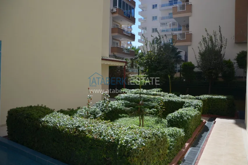 Квартира в Махмутларе двухкомнатная с мебелью, в жилом комплексе 16 