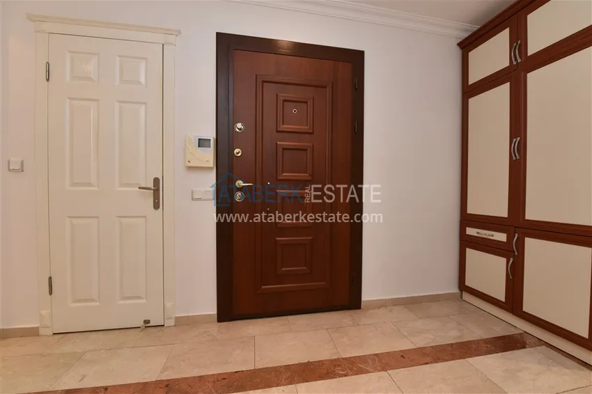 Приобрести Квартира в центре Алании с мебелью, отдельной кухней и застекленными балконами 1 