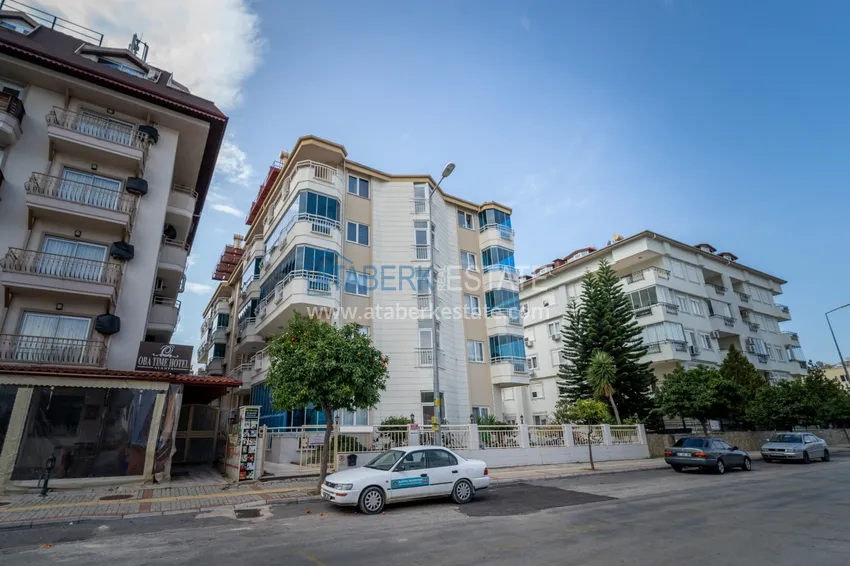 Квартира в районе Оба с мебелью, и застекленным балконом 2 