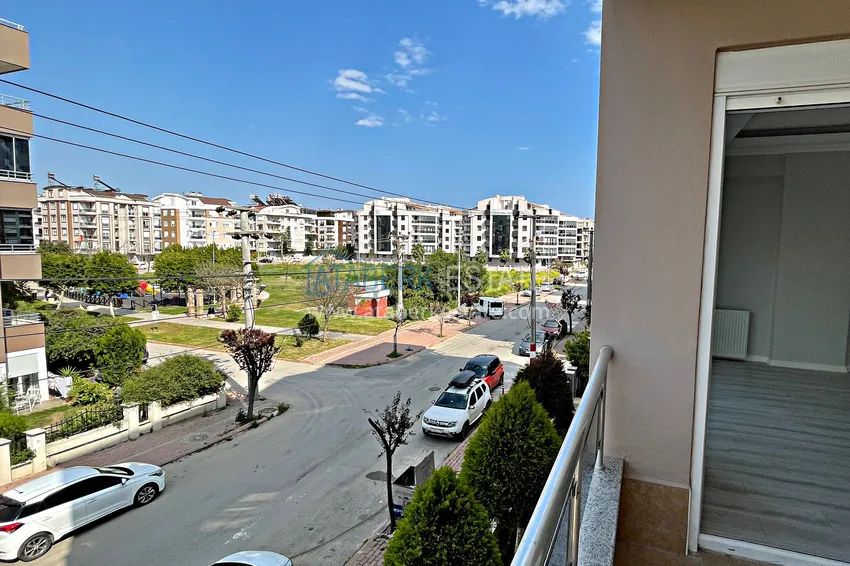 Приобрести Квартира в Анталии, район Коньяалты трехкомнатная с газификацией от собственника 20 