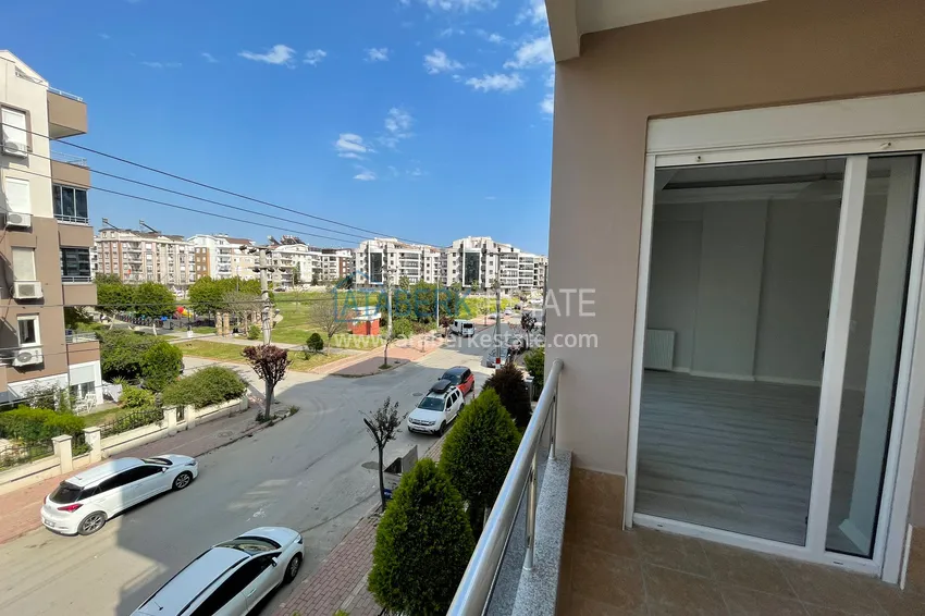 Приобрести Квартира в Анталии, район Коньяалты трехкомнатная с газификацией от собственника 21 