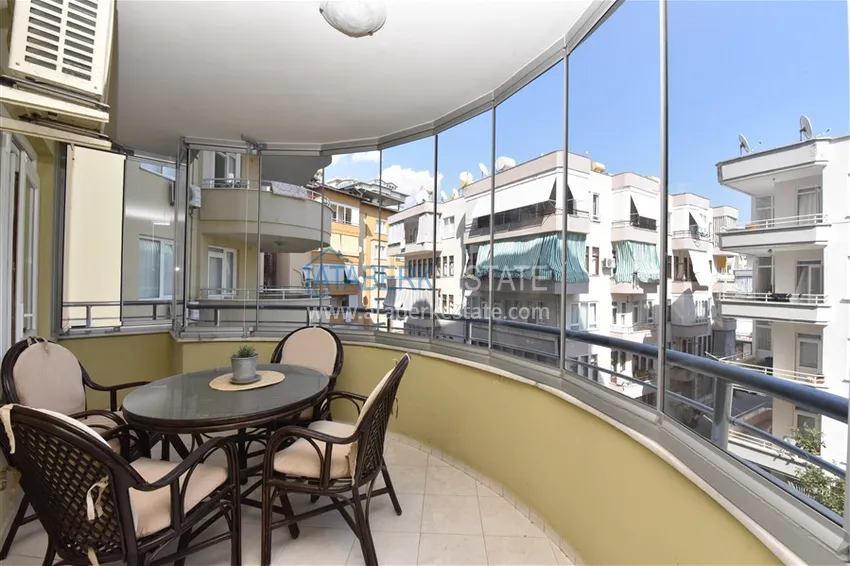 Приобрести Квартира в центре Алании с мебелью, отдельной кухней и застекленными балконами 27 