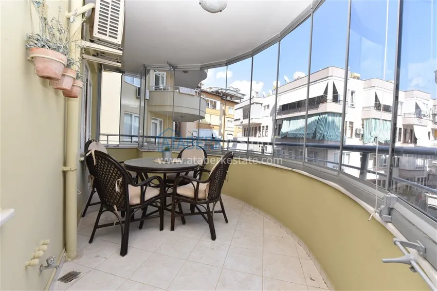 Приобрести Квартира в центре Алании с мебелью, отдельной кухней и застекленными балконами 28 