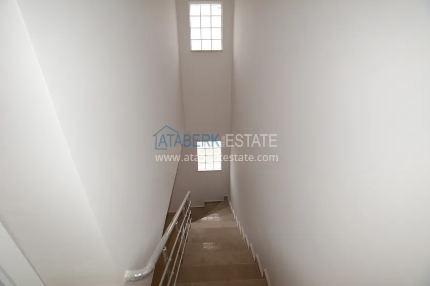 Приобрести Вилла в Авсалларе трехэтажный таунхаус на два хозяина с частным садиком  24 