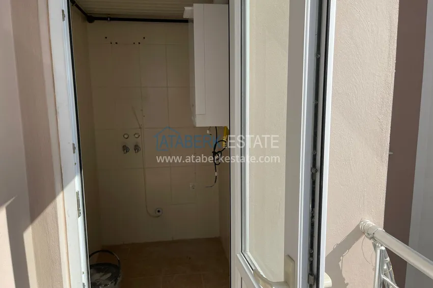 Приобрести Квартира в Анталии, район Коньяалты трехкомнатная с газификацией от собственника 27 