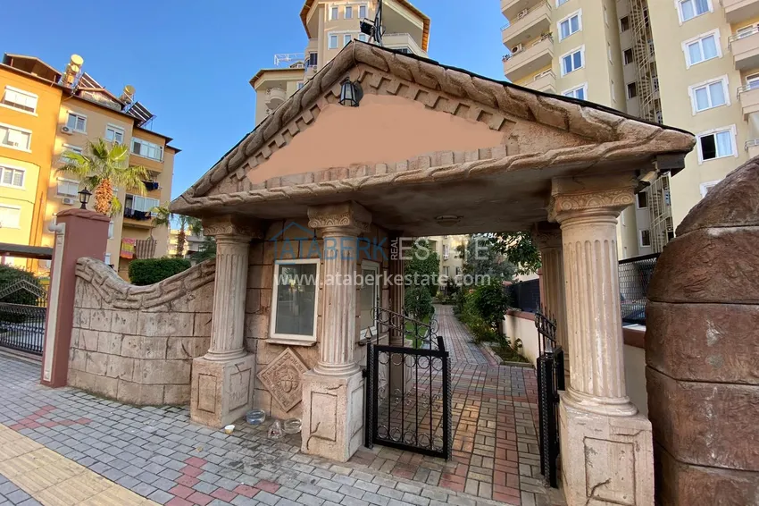 Квартира в центре Алании с мебелью, отдельной кухней и застекленными балконами 3 