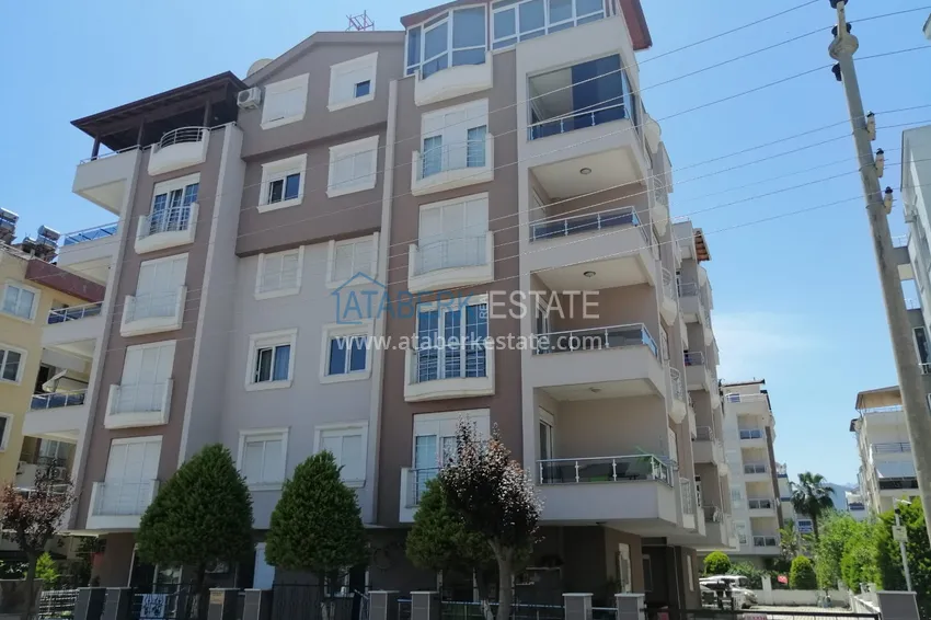 Квартира в Анталии, район Коньяалты трехкомнатная с газификацией от собственника 3 