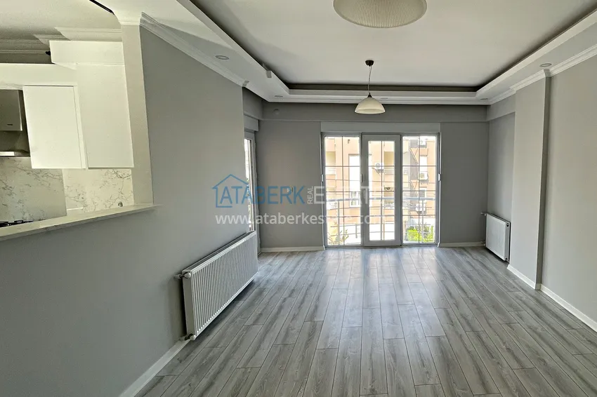 Приобрести Квартира в Анталии, район Коньяалты трехкомнатная с газификацией от собственника 3 