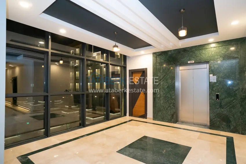 Приобрести Современный бизнес-центр в активном деловом районе города – Оба  3 