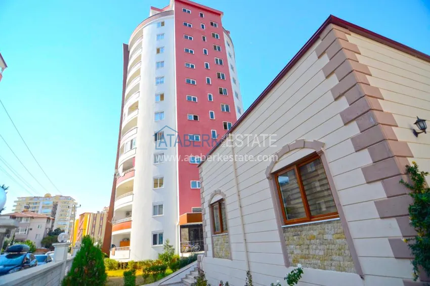 Квартира в Махмутларе трехкомнатная с отдельной кухней 3 