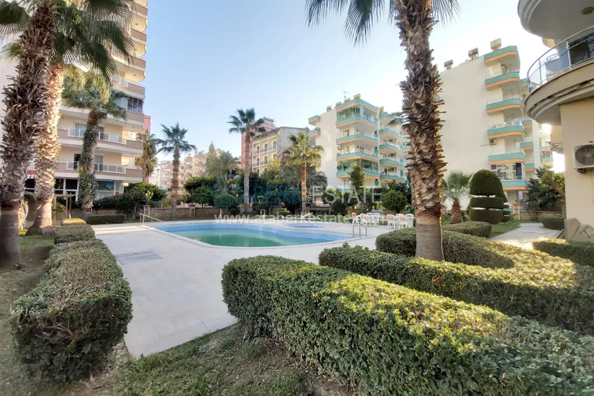 Квартира в Махмутларе с мебелью, видом на море и горы, на центральной улице 4 