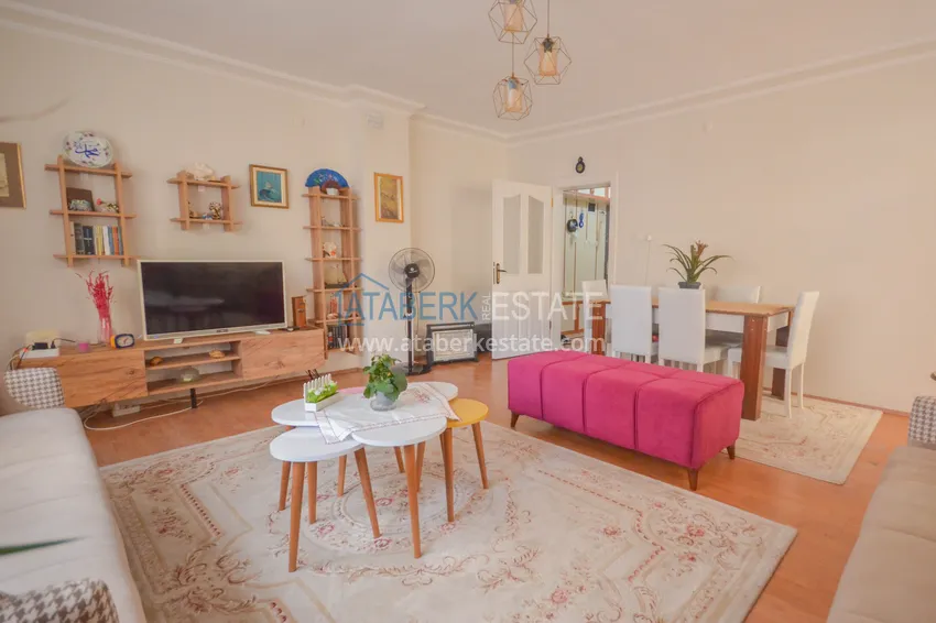 Приобрести Квартира в Махмутларе с отдельной кухней в комплексе городского типа 5 