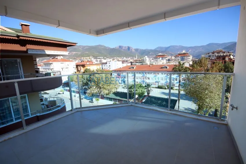 Приобрести Двухуровневые квартиры в центре района Оба в малоэтажно комплексе  6 