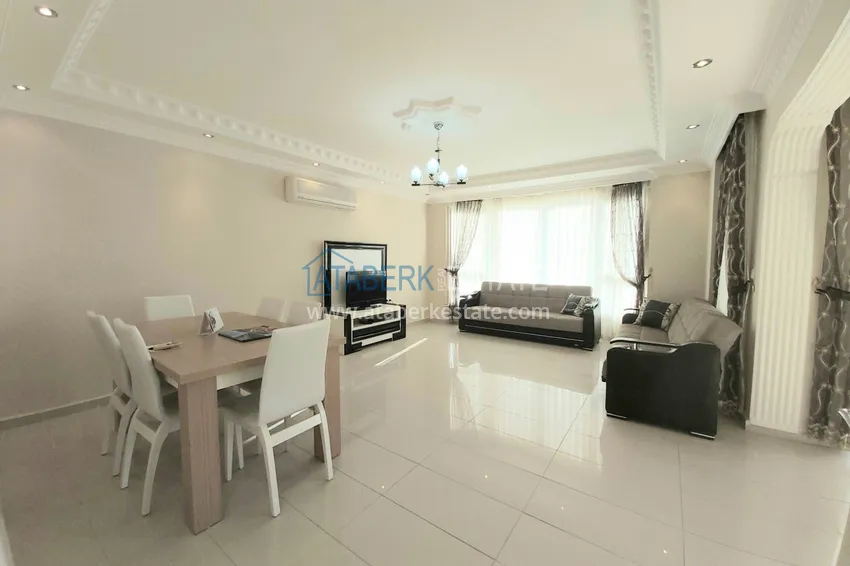 Приобрести Квартира в Махмутларе с мебелью, видом на море и горы, на центральной улице 7 