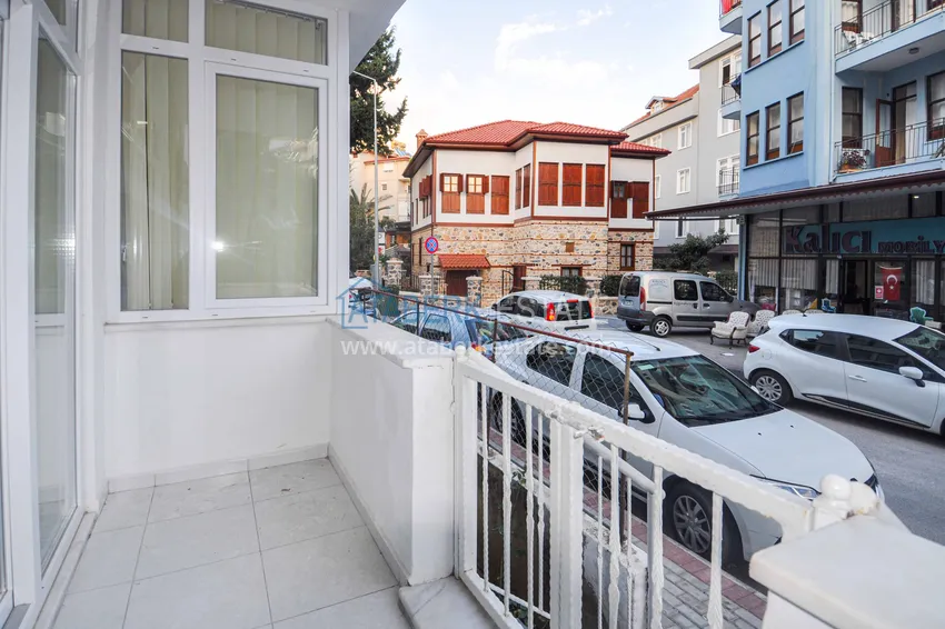 Приобрести Квартира в центре Алании четырехкомнатная после ремонта в турецком доме  6 