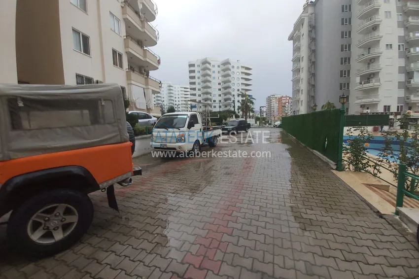 Квартира с мебелью в жилом комплексе в Махмутларе 7 