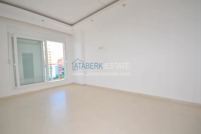 Приобрести Пентхаус в Махмутларе – двухуровневый в самом центре района 7 