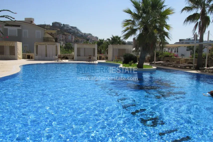 Престижная трехэтажная вилла в Конаклы 7 