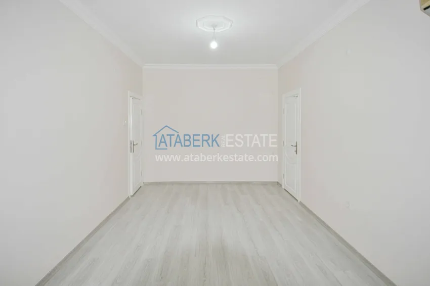 Приобрести Квартира в центре Алании четырехкомнатная после ремонта в турецком доме  7 