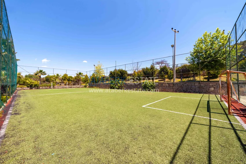 Вилла в Авсалларе трехэтажный таунхаус на два хозяина с частным садиком  8 