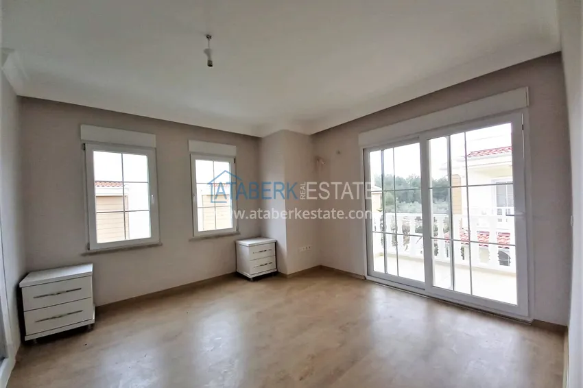 Приобрести Вилла в Авсалларе трехэтажный таунхаус на два хозяина с частным садиком  9 