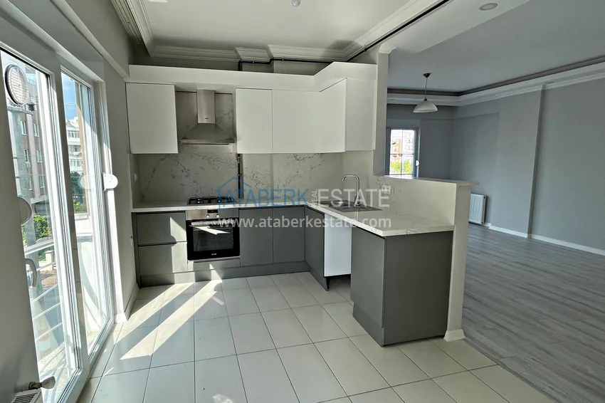 Приобрести Квартира в Анталии, район Коньяалты трехкомнатная с газификацией от собственника 8 