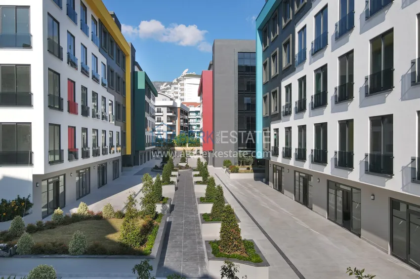 Современный бизнес-центр в активном деловом районе города – Оба  8 