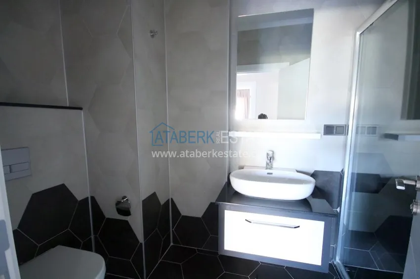 Приобрести Двухуровневые квартиры в центре района Оба в малоэтажно комплексе  9 