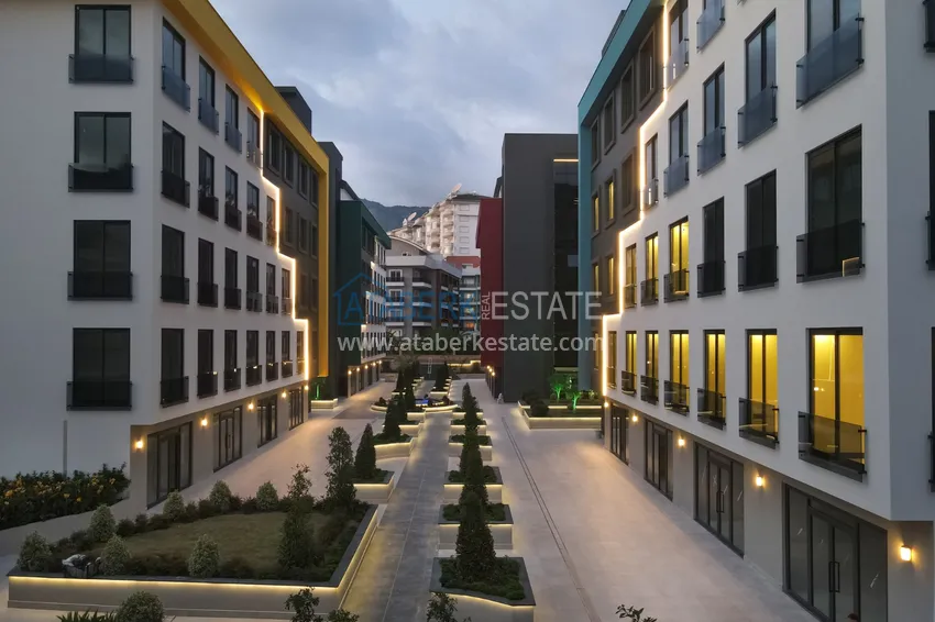 Современный бизнес-центр в активном деловом районе города – Оба  9 