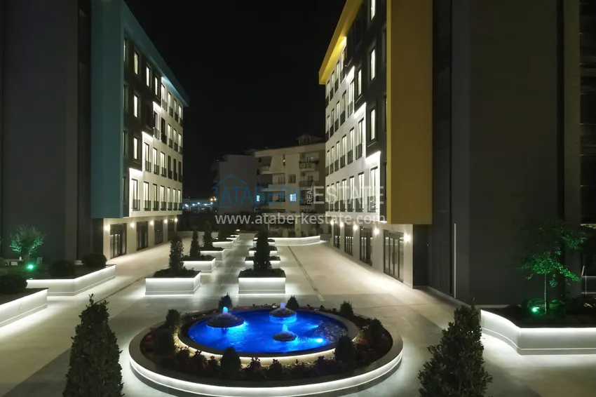 Современный бизнес-центр в активном деловом районе города – Оба  15 