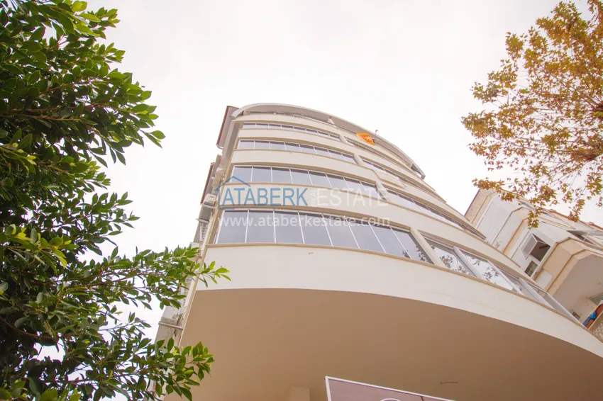 Квартира в Махмутларе в жилом комплексе на центральной улице  2 