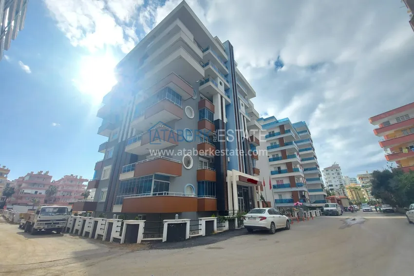 Квартира в Махмутларе двухкомнатная с мебелью рядом с морем  1 