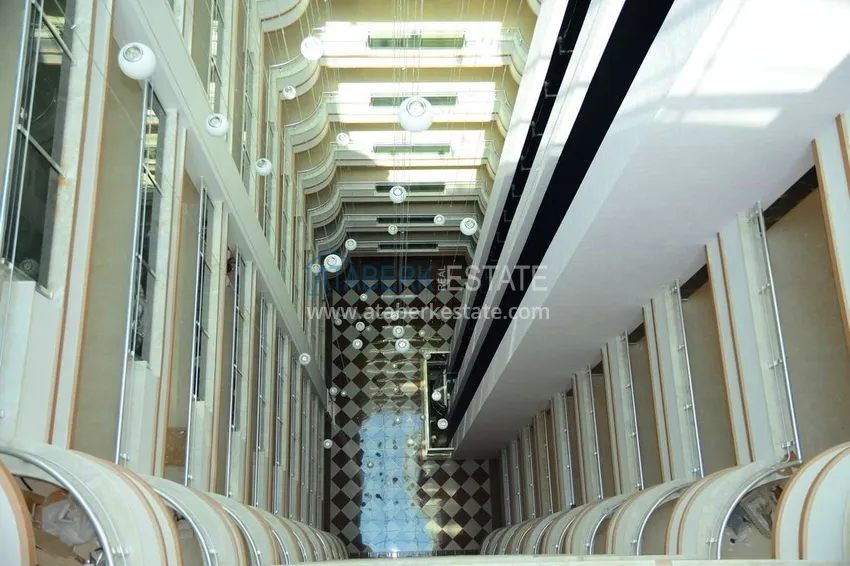 Квартира в Махмутларе с мебелью видом на горы в комплексе с частным пляжем  12 