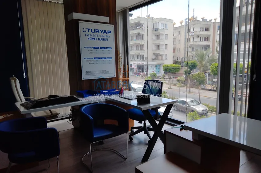 Приобрести Офисное помещение в центральной части Алании, район пляжа Кейкубат 11 