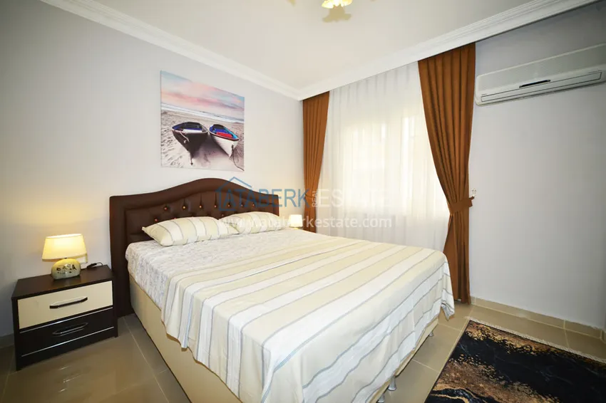 Приобрести Квартиры и пентхаусы в районе Оба в современном жилом комплексе 13 