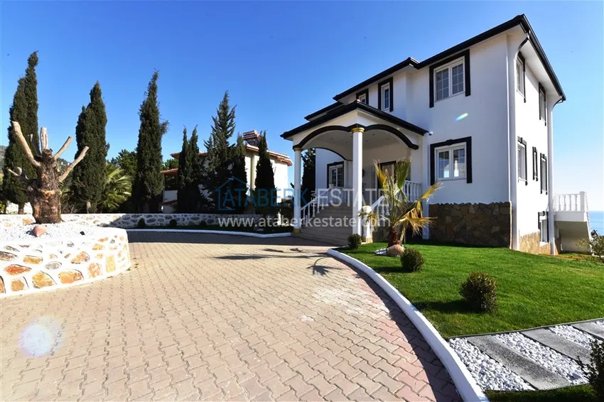 Особняк на берегу моря в Газипаше  16 