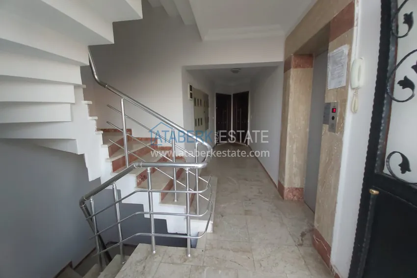 Квартира в районе Демирташ с видом на море в жилом комплексе  14 