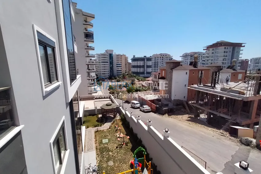 Приобрести Квартира в Махмутларе меблированная с 4 спальнями и отдельной кухней 16 