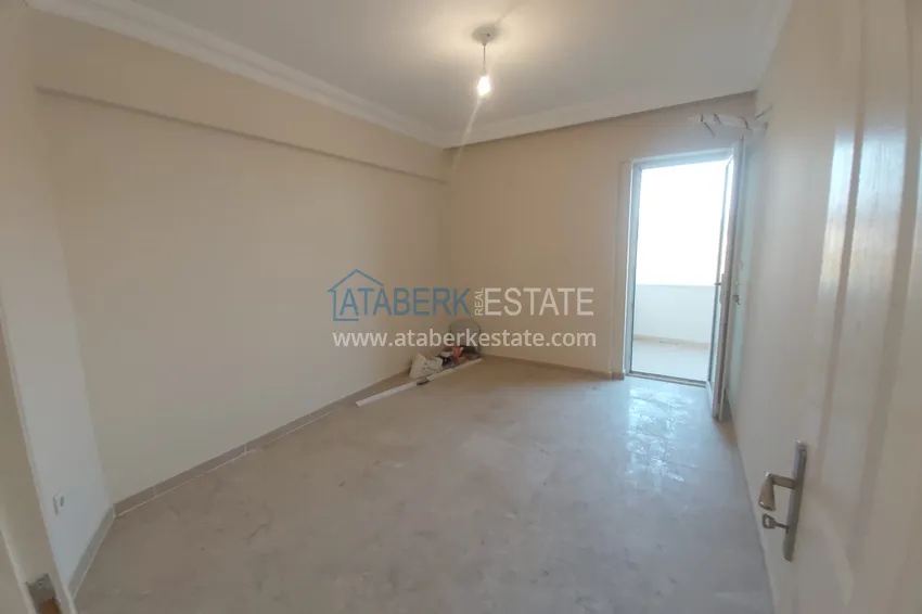 Приобрести Квартира в районе Демирташ с видом на море в жилом комплексе  19 