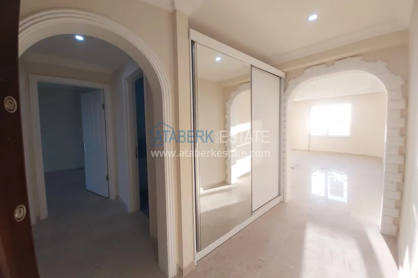 Приобрести Квартира в районе Демирташ с видом на море в жилом комплексе  3 