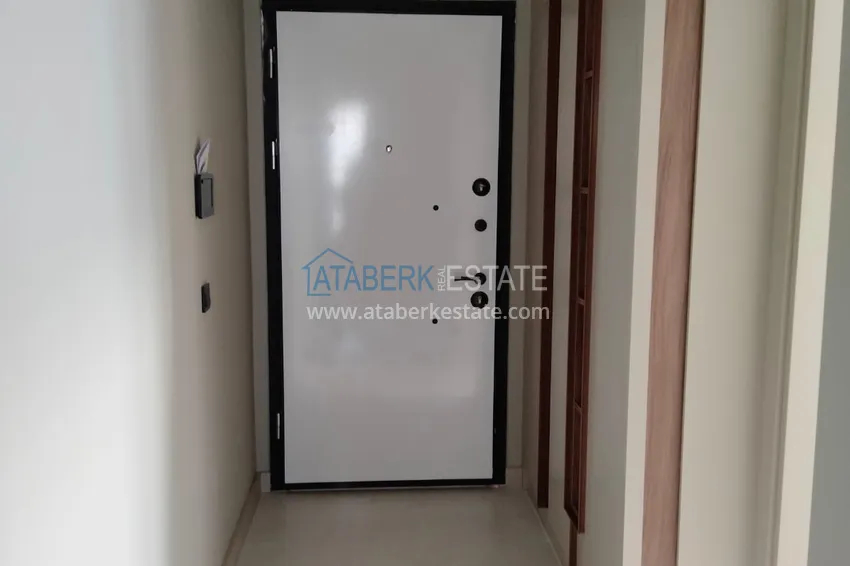 Приобрести Квартира в Анталии район Коньяалты с видом на горы от застройщика  1 