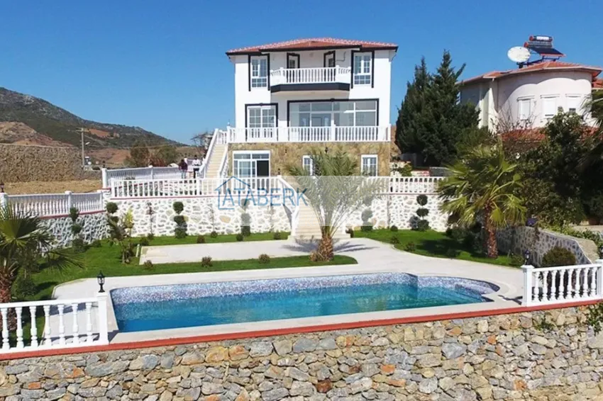 Особняк на берегу моря в Газипаше  4 