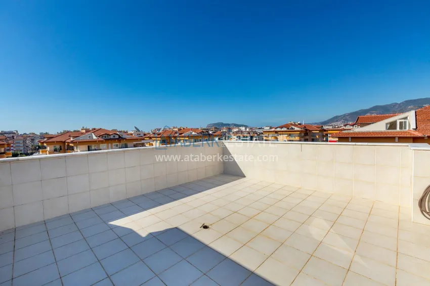 Приобрести Квартиры и пентхаусы в районе Оба в современном жилом комплексе 49 