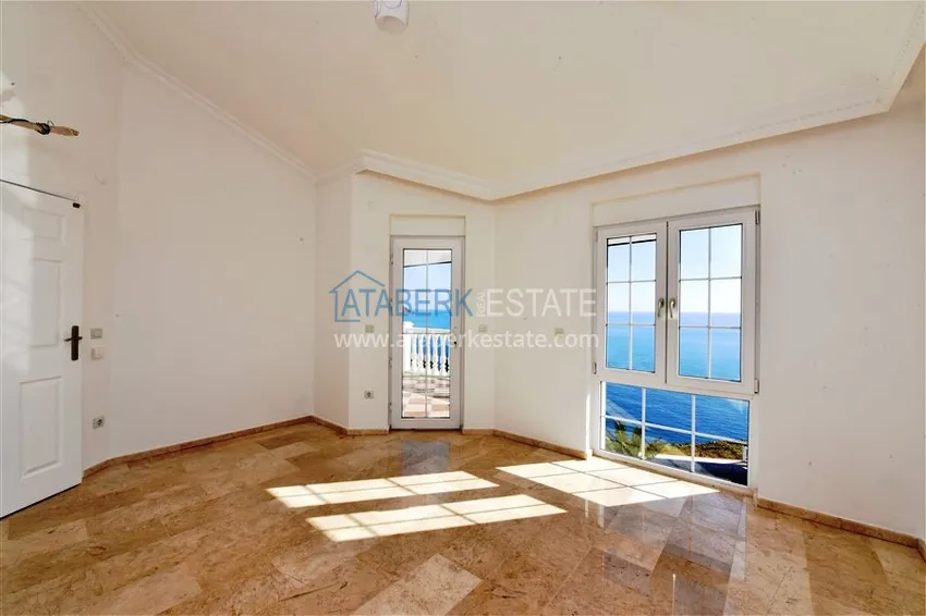 Приобрести Особняк на берегу моря в Газипаше  23 