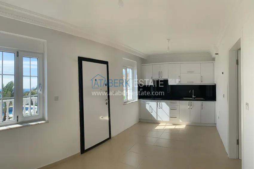 Приобрести Особняк на берегу моря в Газипаше  26 